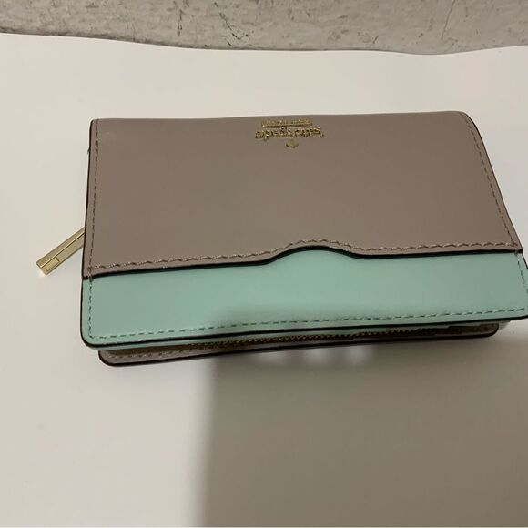 NWOT Kate Spade Phillips Road Dara Wallet Zip Around Bone Grey / Misty Mint $158 - Picture 2 of 10